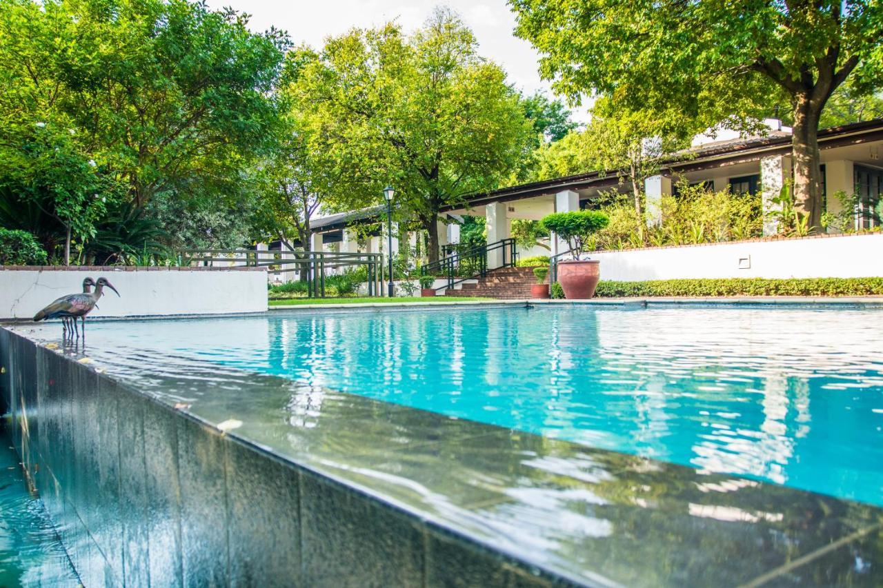 Indaba Hotel, Spa & Conference Center Йоханнесбург Экстерьер фото